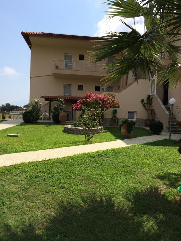Nikolaidis House Lägenhet Sykia Chalkidikis Exteriör bild